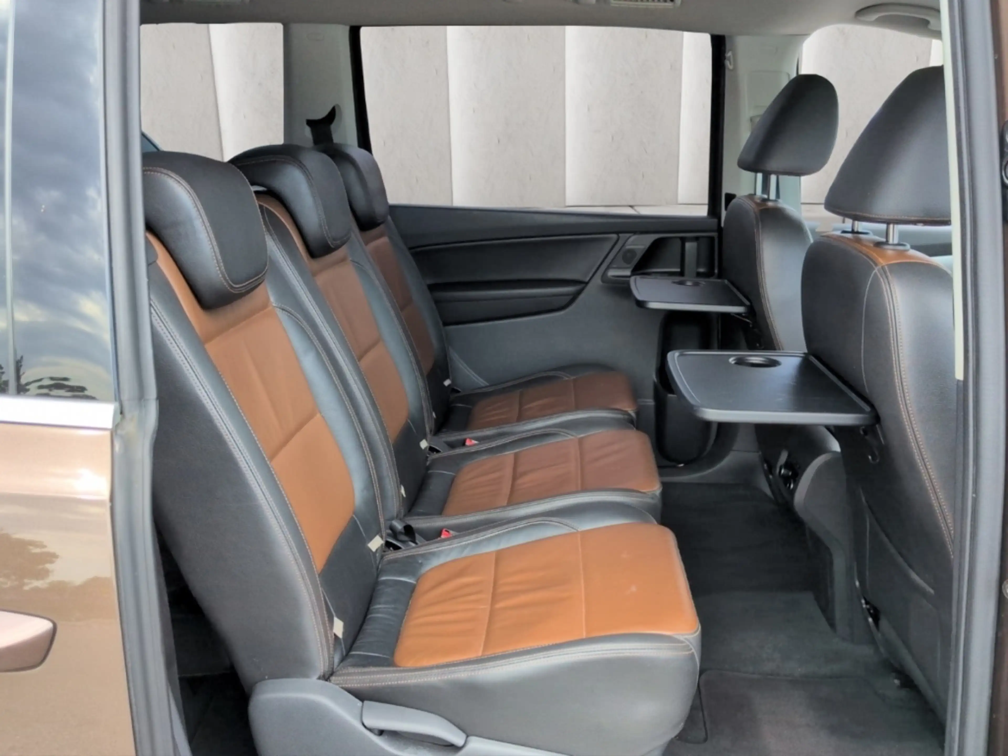 Volkswagen Sharan Highline 7-Sitze TDI*DSG Leder Navi Tempo — photo 9