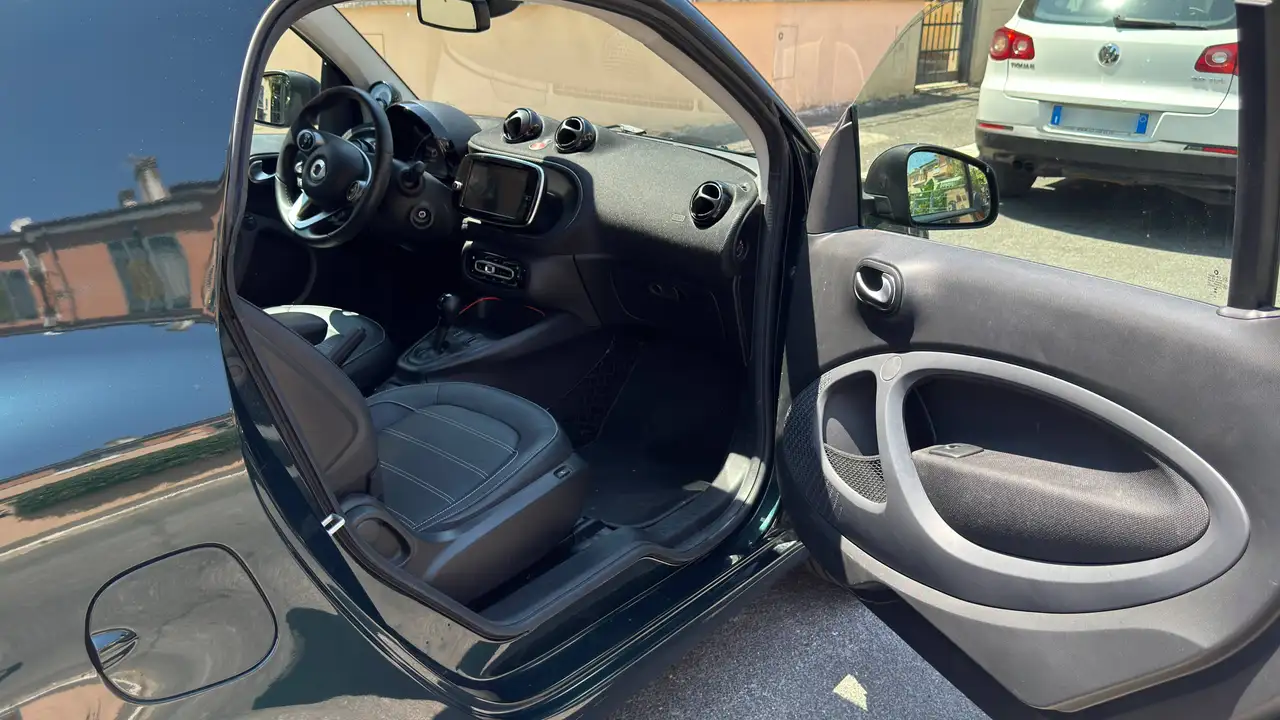 smart forTwo 2023 — фото 12