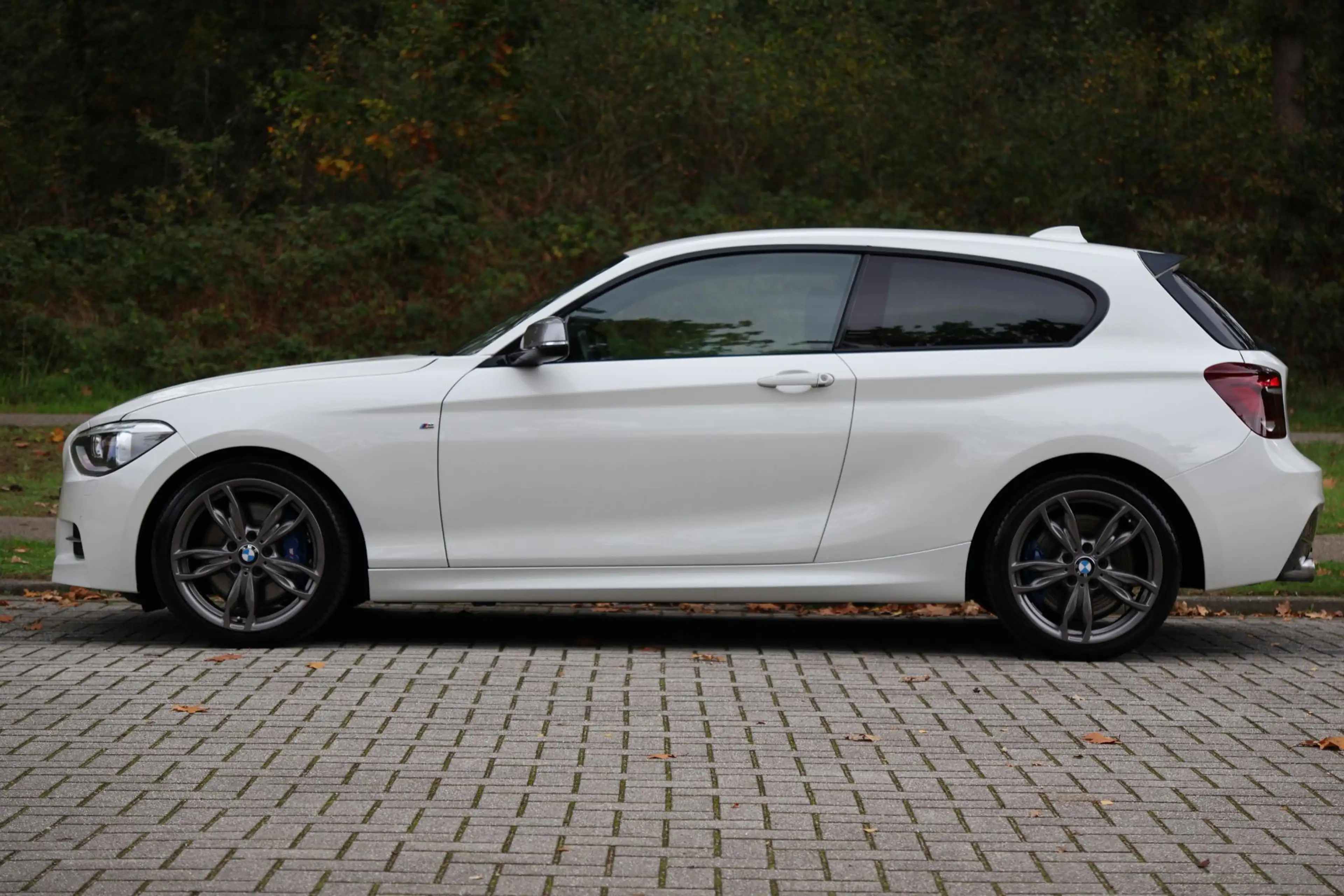 BMW 135 1-serie M135i xDrive Executive Navi Pro | M-Perfor — photo 3