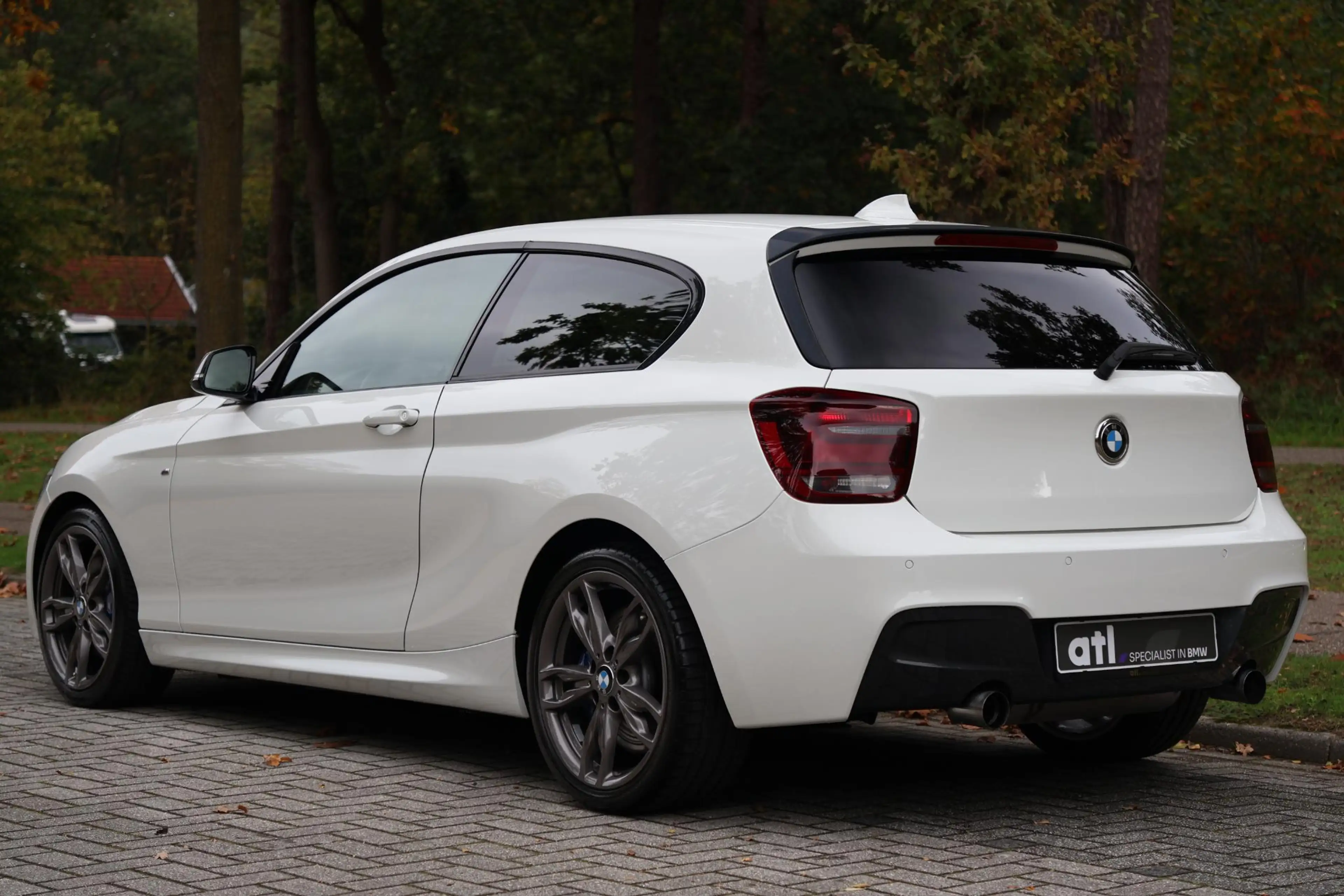 BMW 135 1-serie M135i xDrive Executive Navi Pro | M-Perfor — photo 5