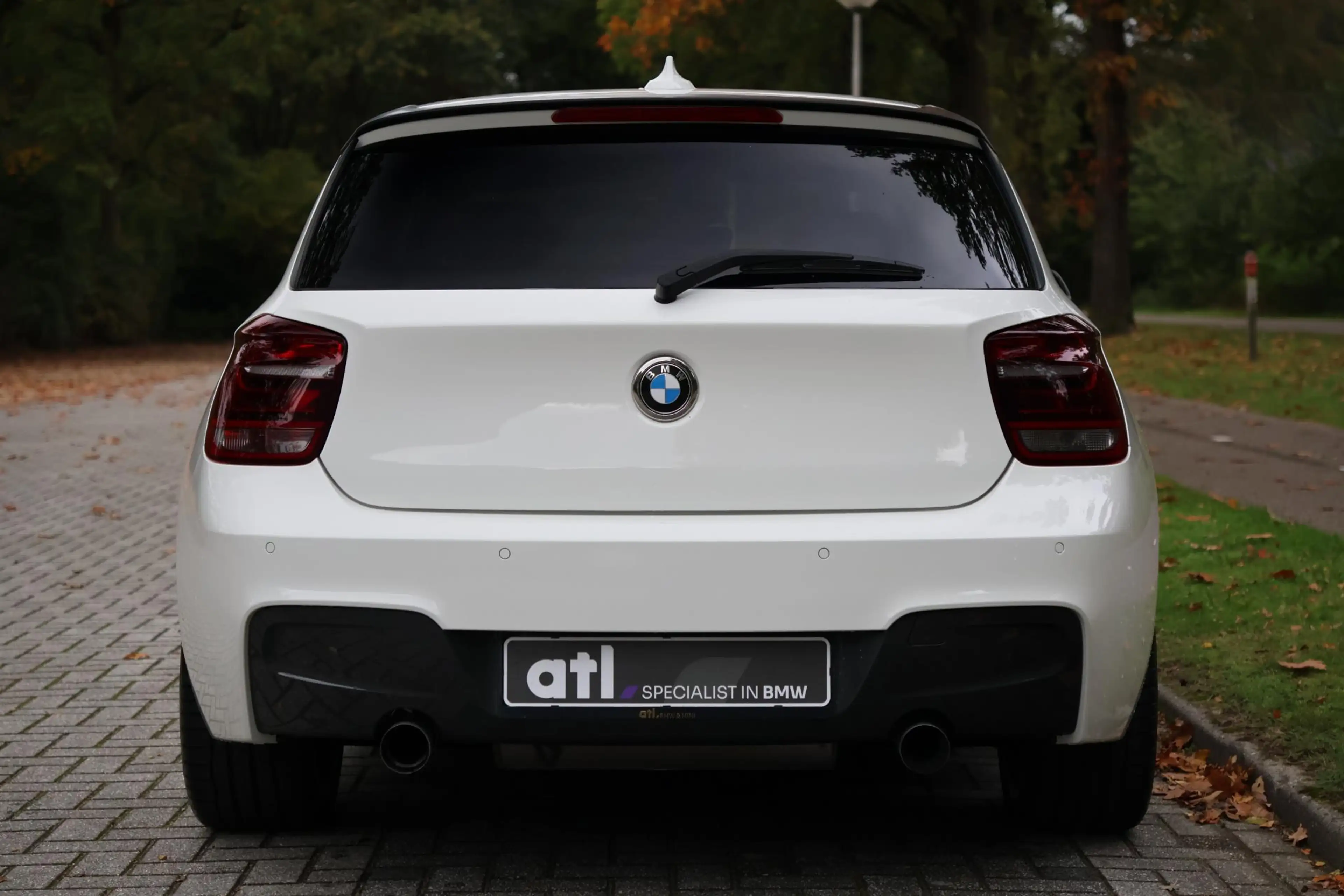 BMW 135 1-serie M135i xDrive Executive Navi Pro | M-Perfor — photo 6