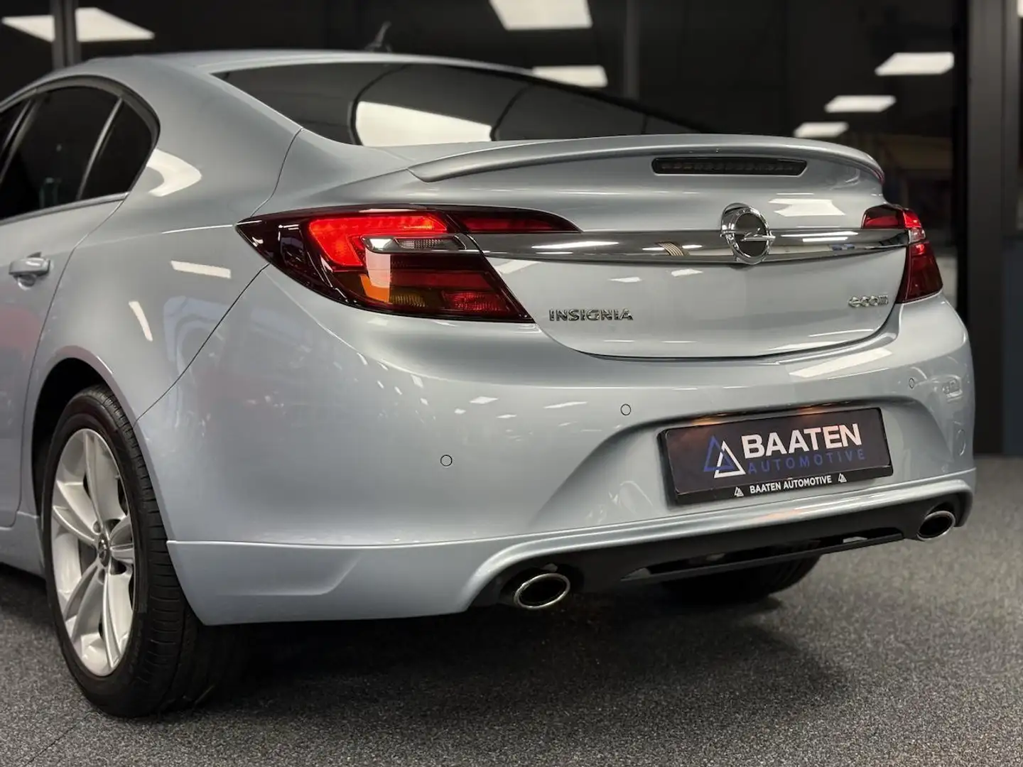 Opel Insignia 1.6 Turbo 170PK OPC Line |1e eig|Leder|Facelift| Silber - 2