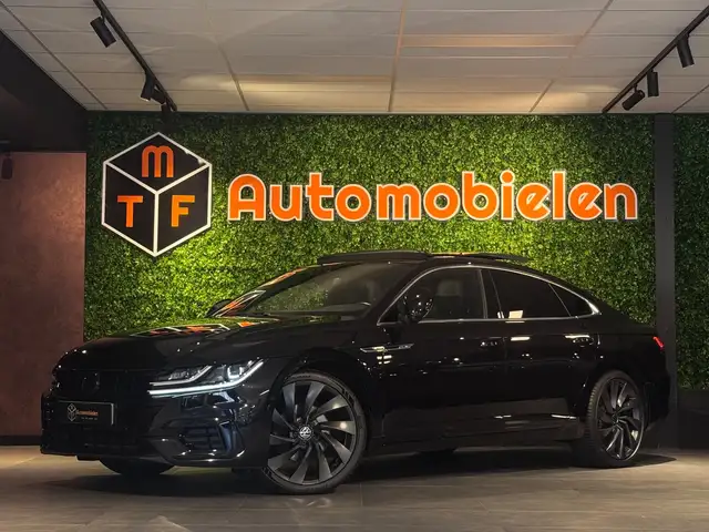 Volkswagen Arteon 2.0 TSI 3x R-LINE|PANO|CAMERA|VIRTUAL|DYNAUDIO|SFE