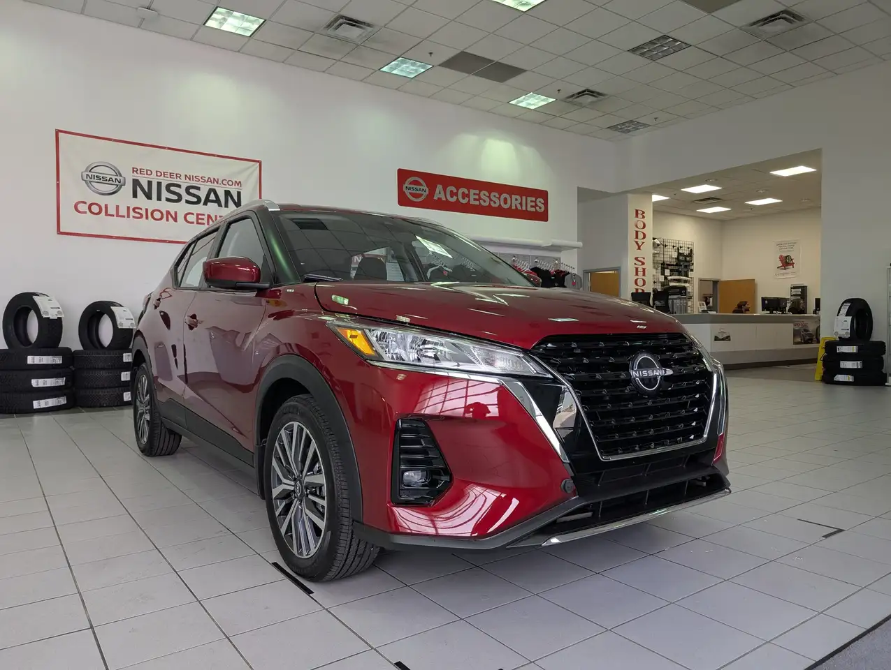 2025 Nissan Kicks