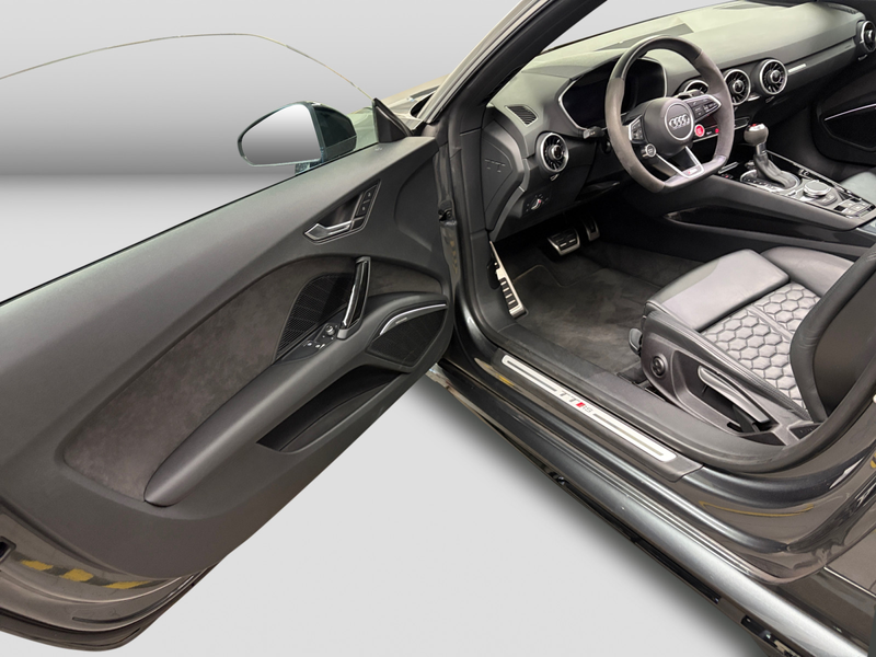 Audi TT RS TFSI quattro B&O Navi CAM Leder L — photo 14