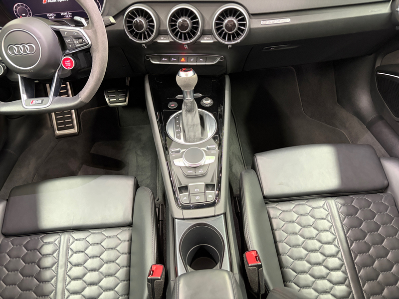 Audi TT RS TFSI quattro B&O Navi CAM Leder L — photo 8