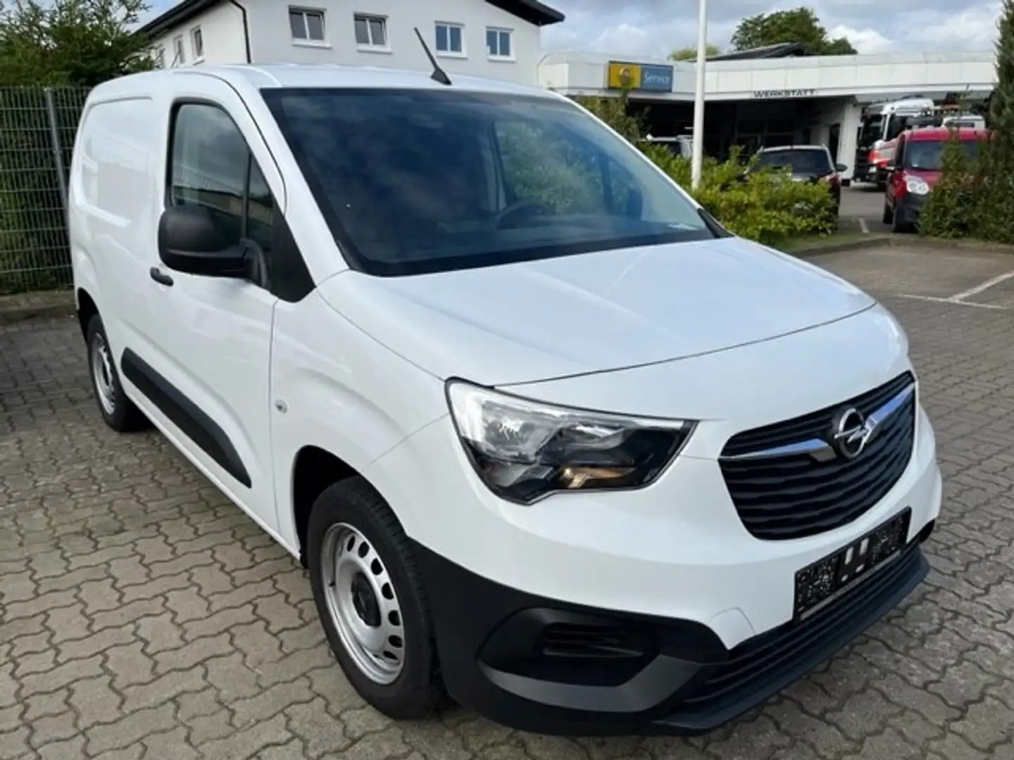 Opel Combo E Cargo Selection 1.2 Turbo EU6d Tel.-Vorb. Bergan Weiß - 2