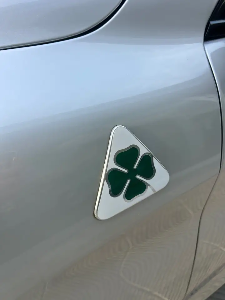 Alfa Romeo Stelvio 2021