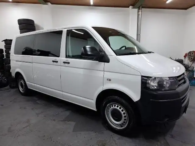 Volkswagen T5 Kombi T5 Lang !9-Sitze !Zahnriemen gew.!Klima!Tüv07/27