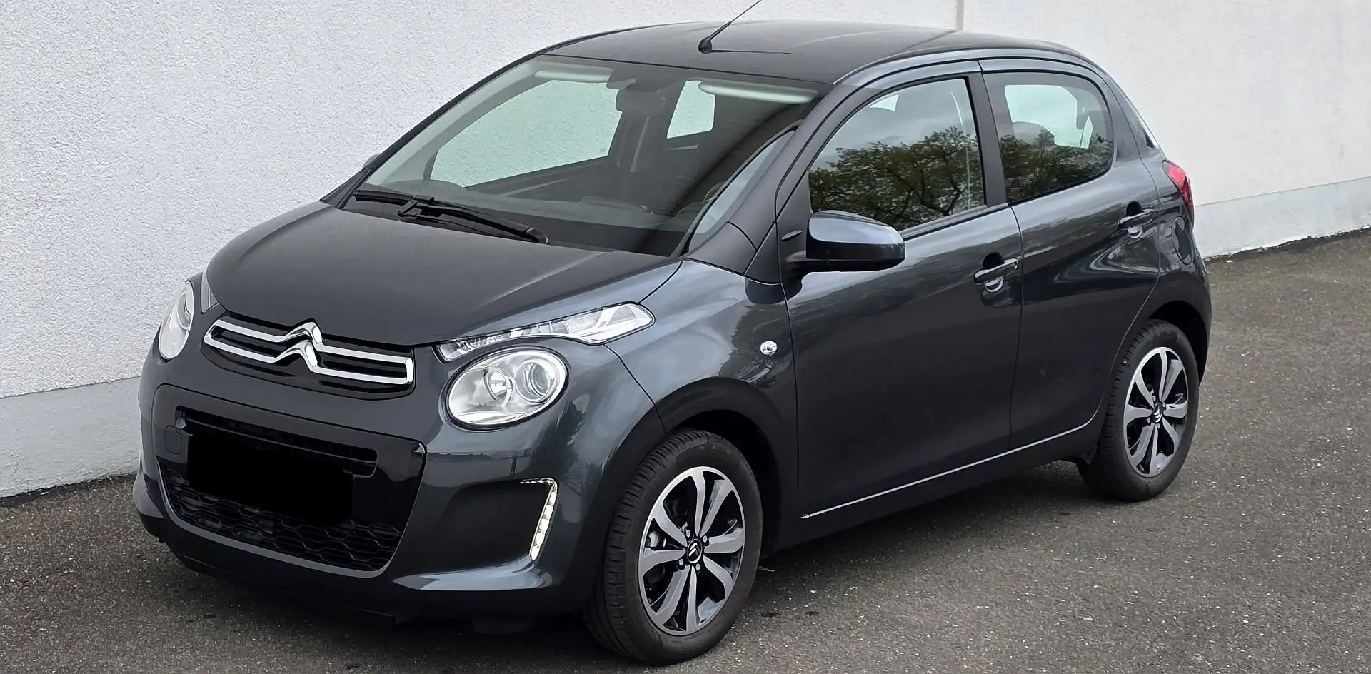 Citroen C1 Shine Automatik Navi Klima Alu SHZ Top Zustand Gris - 1