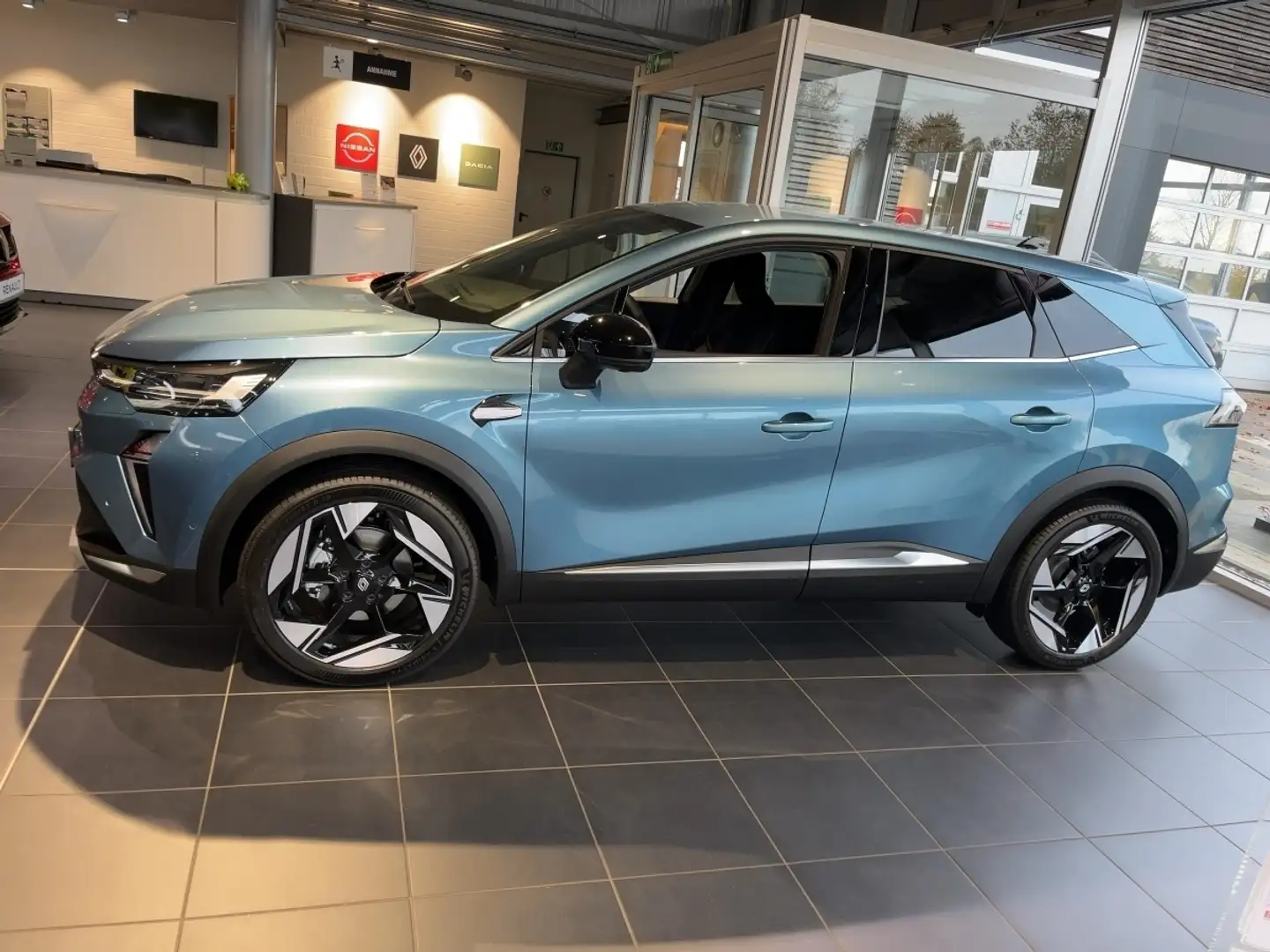 Renault Symbioz Iconic E-Tech Full Hybrid 145 SHZ/PDC/El. Heckklappe Blau - 2