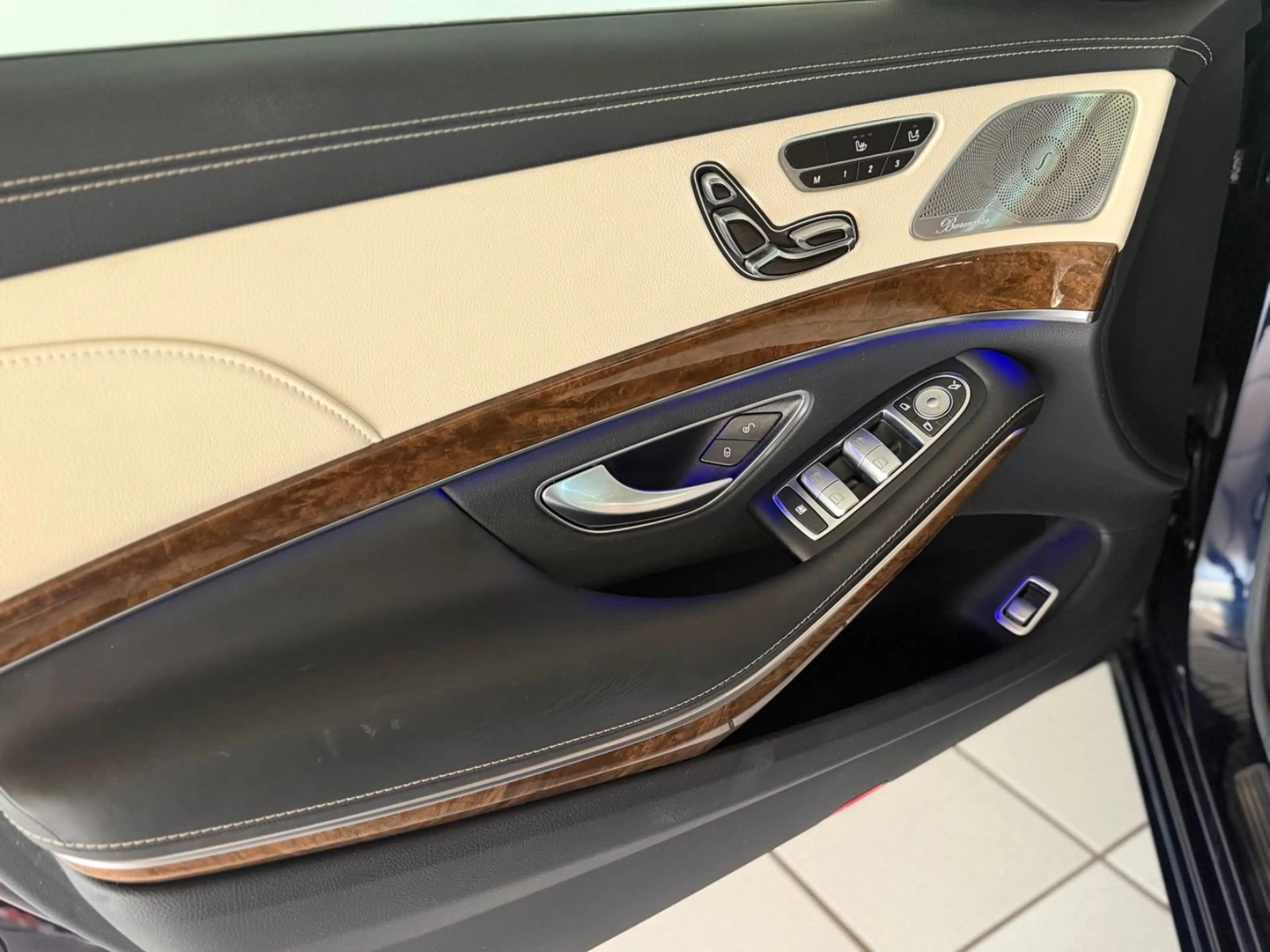 Mercedes-Benz S 350 Limo / d 4Matic r Burmester Massage Nappa — photo 22
