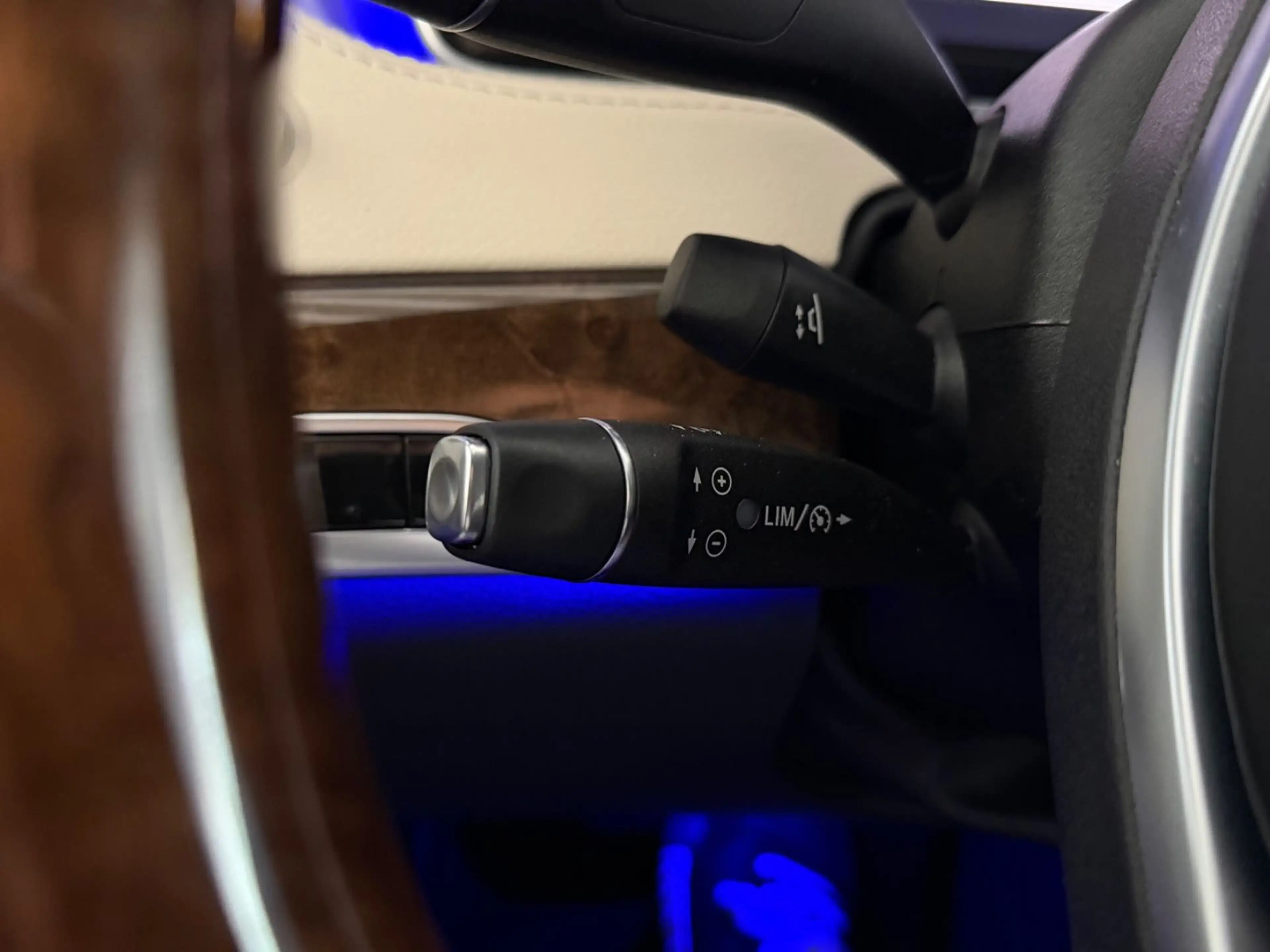 Mercedes-Benz S 350 Limo / d 4Matic r Burmester Massage Nappa — photo 27