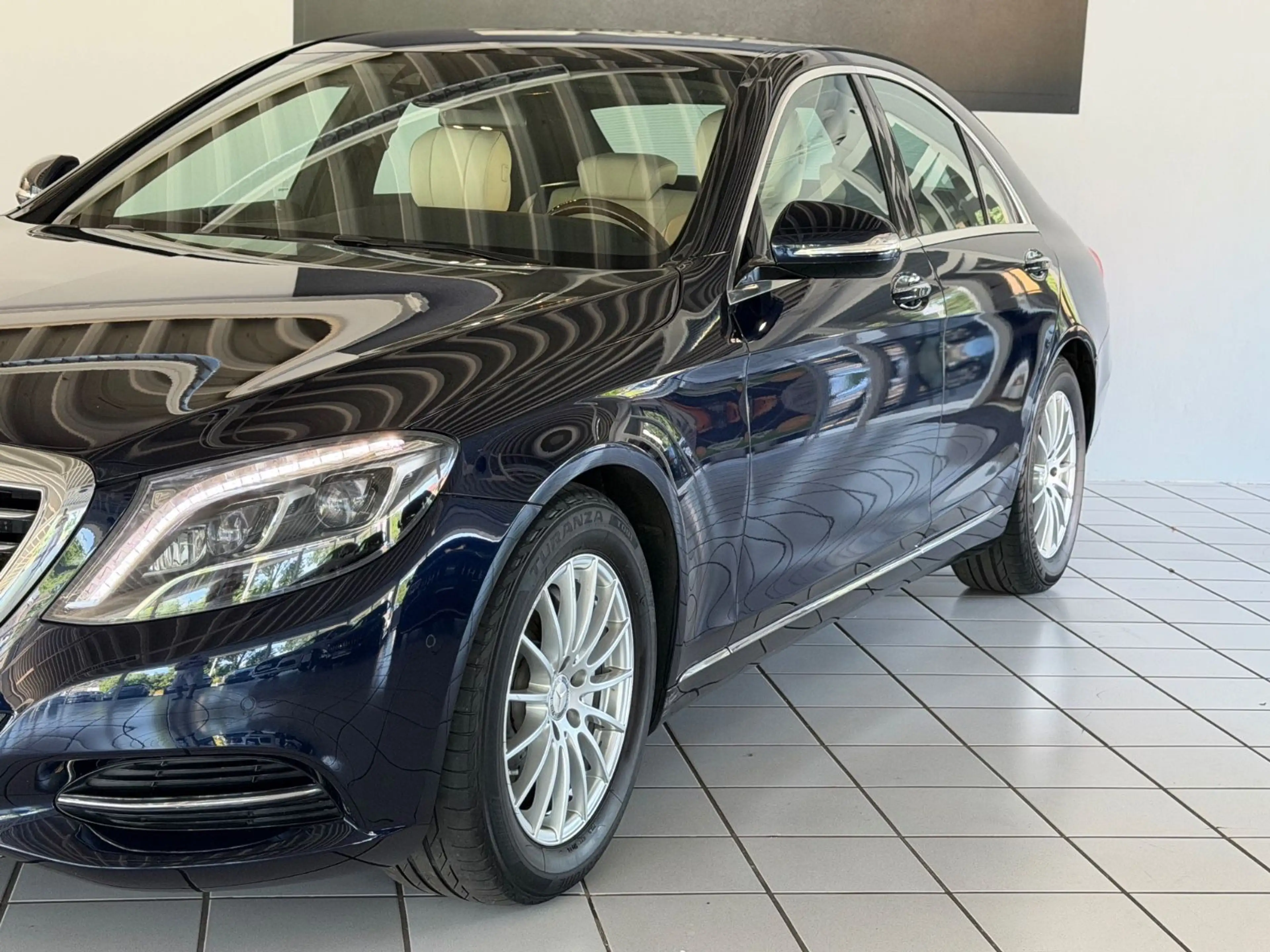 Mercedes-Benz S 350 Limo / d 4Matic r Burmester Massage Nappa — photo 6