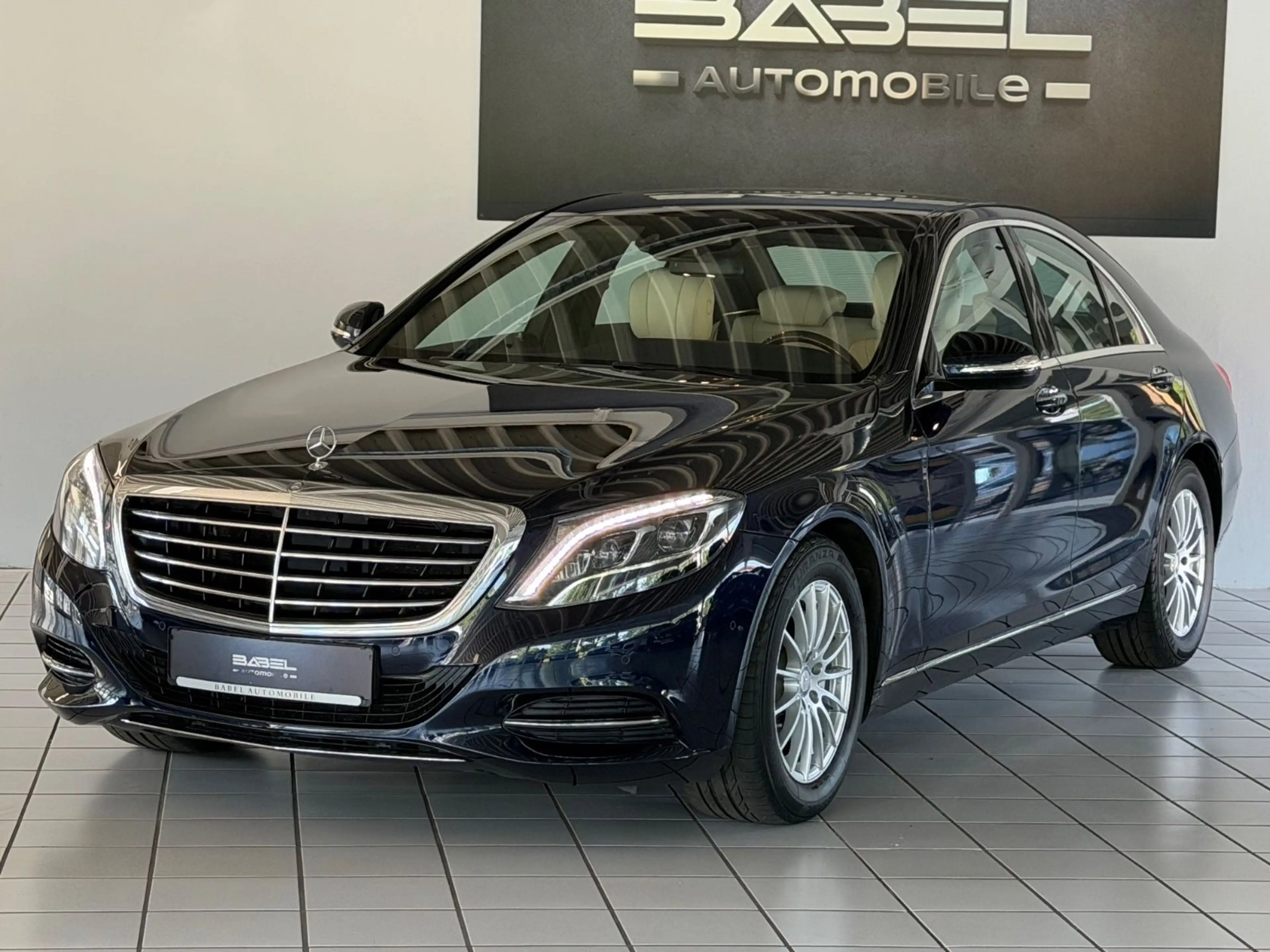 Mercedes-Benz S 350 Limo / d 4Matic r Burmester Massage Nappa — photo 2