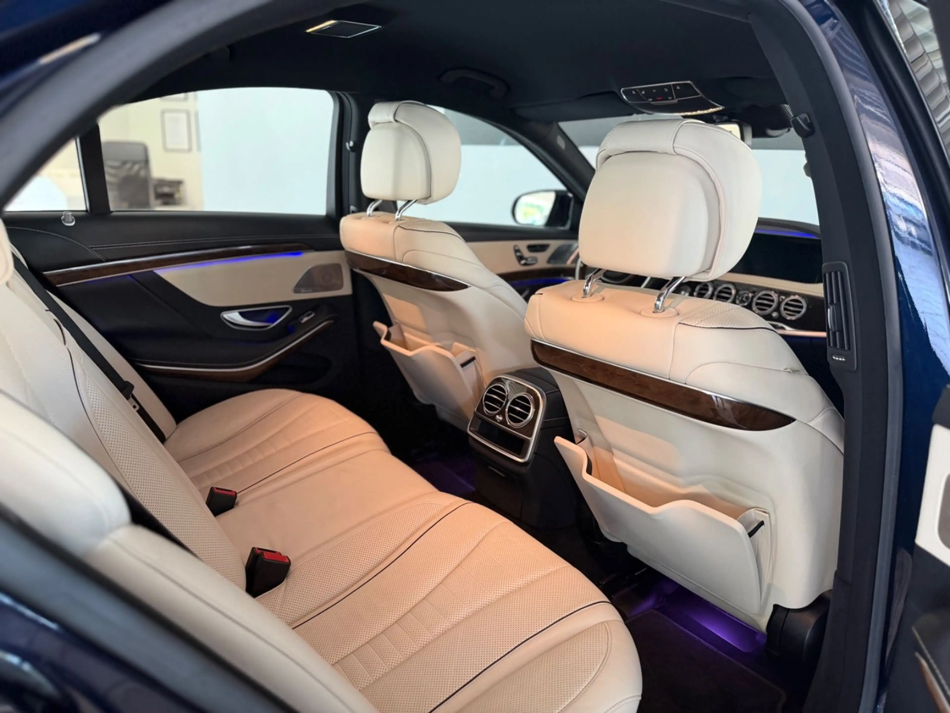 Mercedes-Benz S 350 Limo / d 4Matic r Burmester Massage Nappa — photo 35