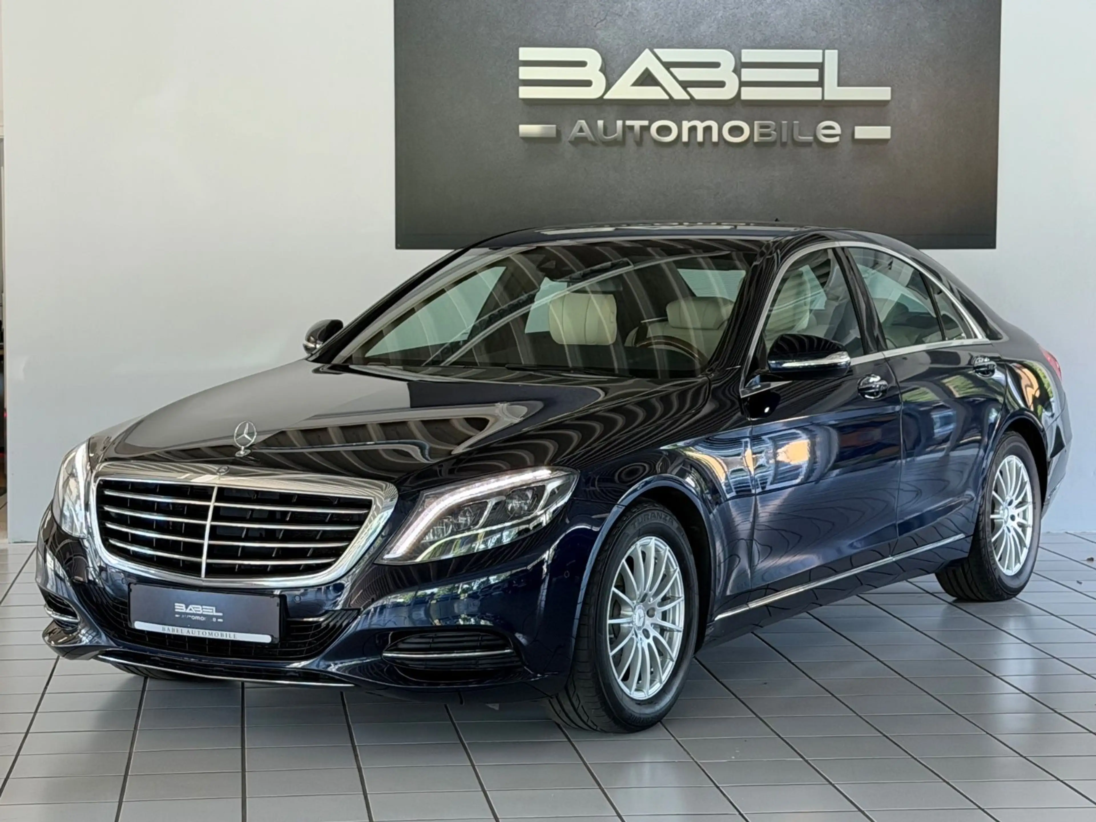 Mercedes-Benz S 350 Limo / d 4Matic r Burmester Massage Nappa