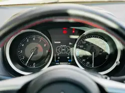 Mitsubishi Lancer снимка Mitsubishi Lancer