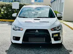 Mitsubishi Lancer снимка Mitsubishi Lancer