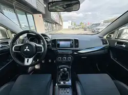 Mitsubishi Lancer снимка Mitsubishi Lancer