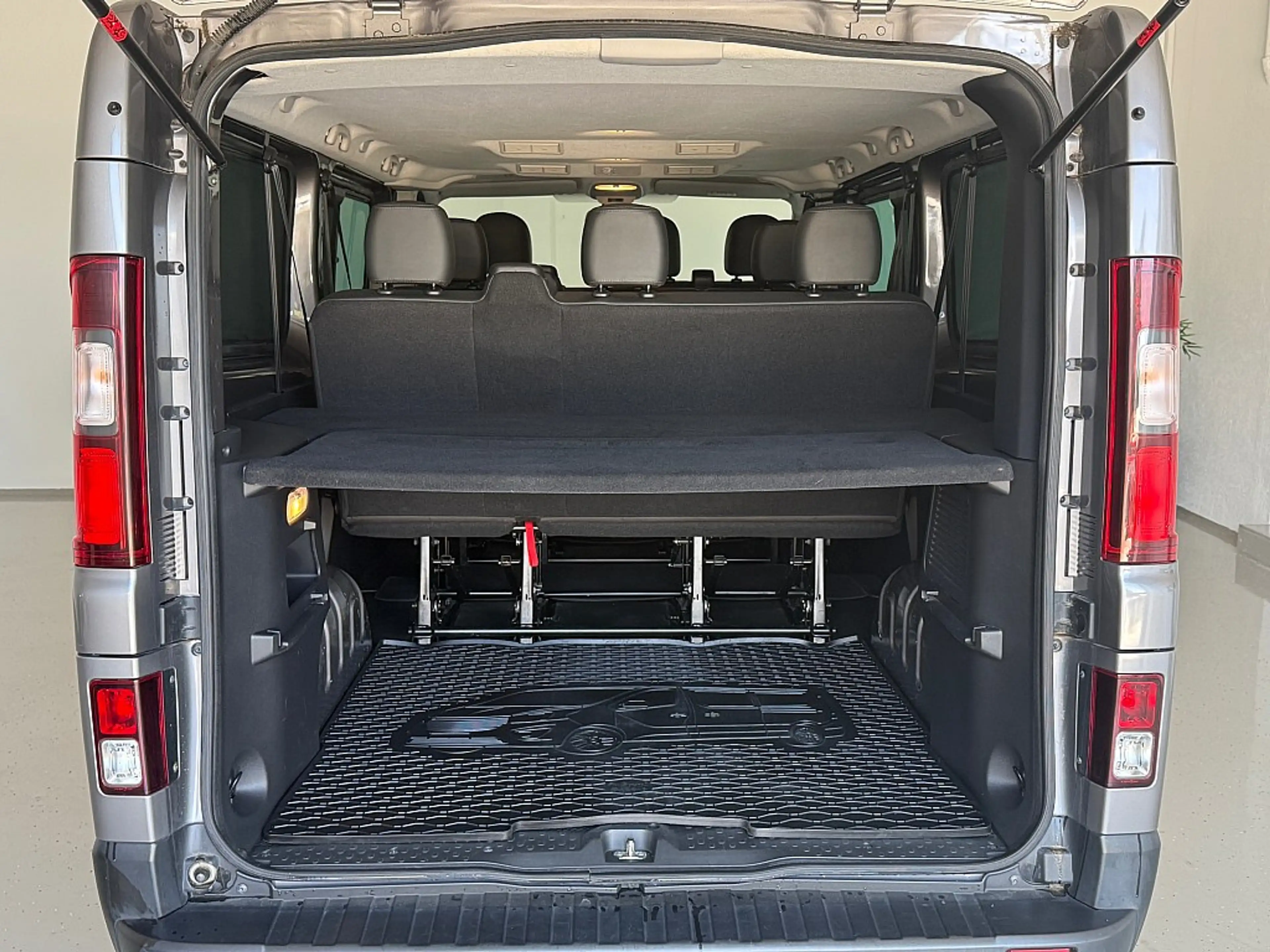 Fiat Talento L2 H1  3,0t 1,6 EcoJet  9 Sitze — photo 10