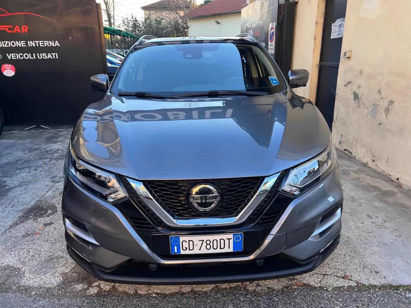 Nissan Qashqai 1.5 dCi 115 CV DCT Tekna+ *CONTO VENDITA* Gris - 2