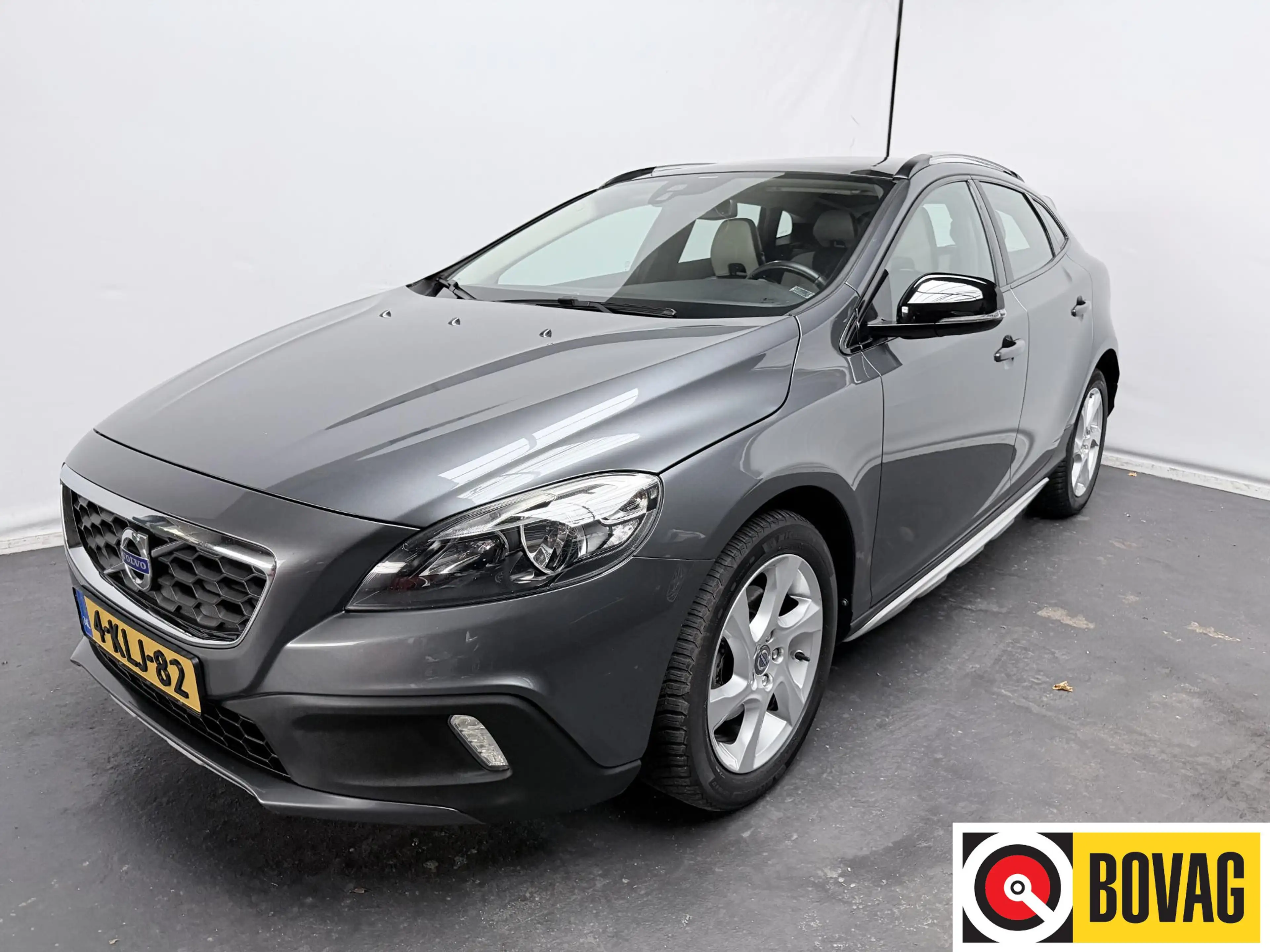 Volvo V40 Cross Country 1.6 T4 Summum