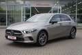 Mercedes-Benz A 220 250e Sedán 8G-DCT Plateado - thumbnail 1