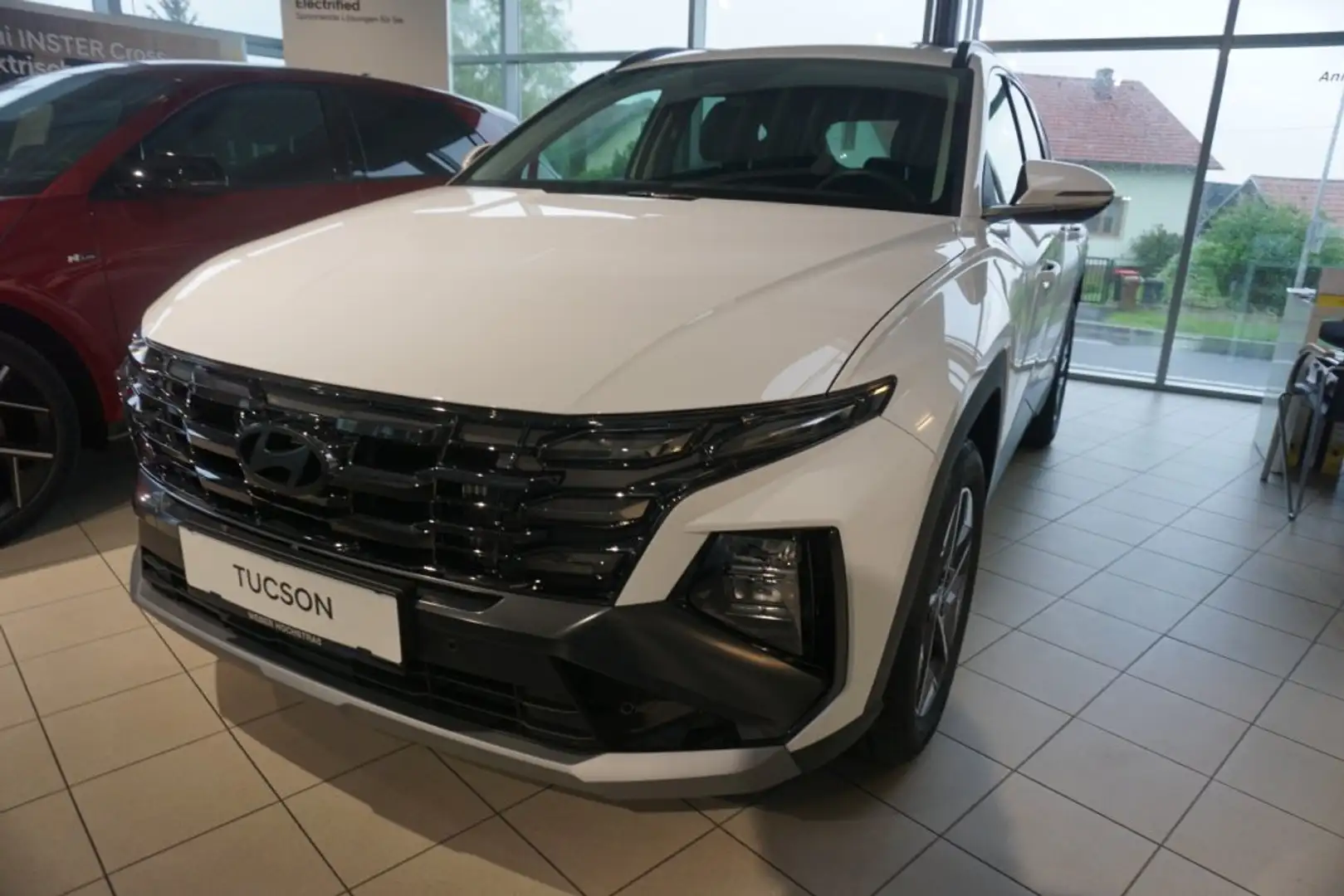 Hyundai TUCSON NX4 GO 1,6 T-GDi 2WD t5bg1 Weiß - 1