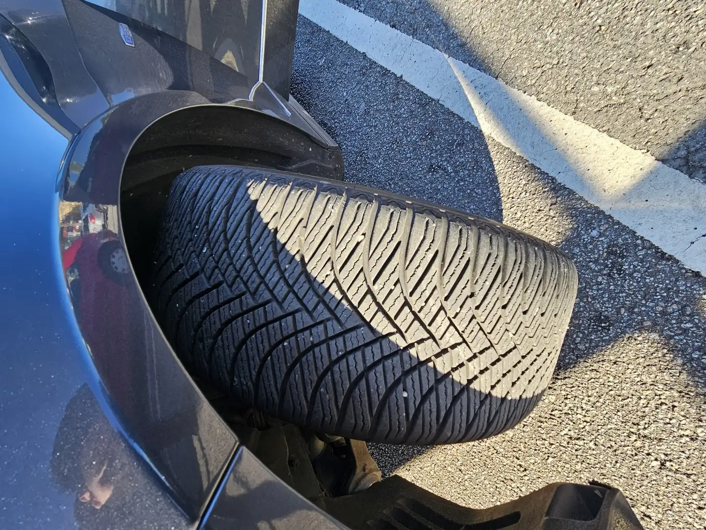 Mercedes-Benz 350 Das Auto ist in einem einwandfreien Zustand, man k - 1