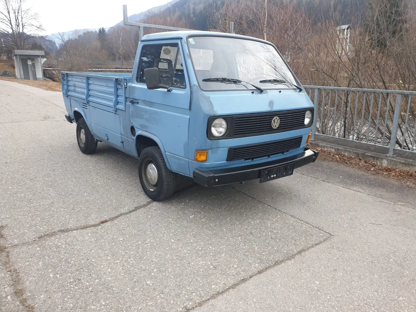 Volkswagen T3 Pritsche Azul - 2