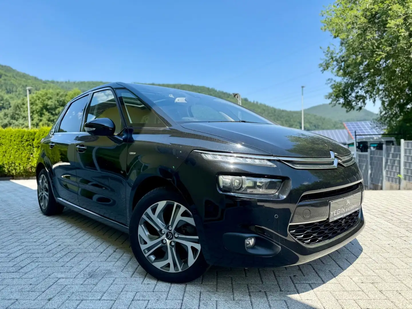 Citroen C4 Picasso /Spacetourer Exclusive LEDER-NAVI-PANO Nero - 1