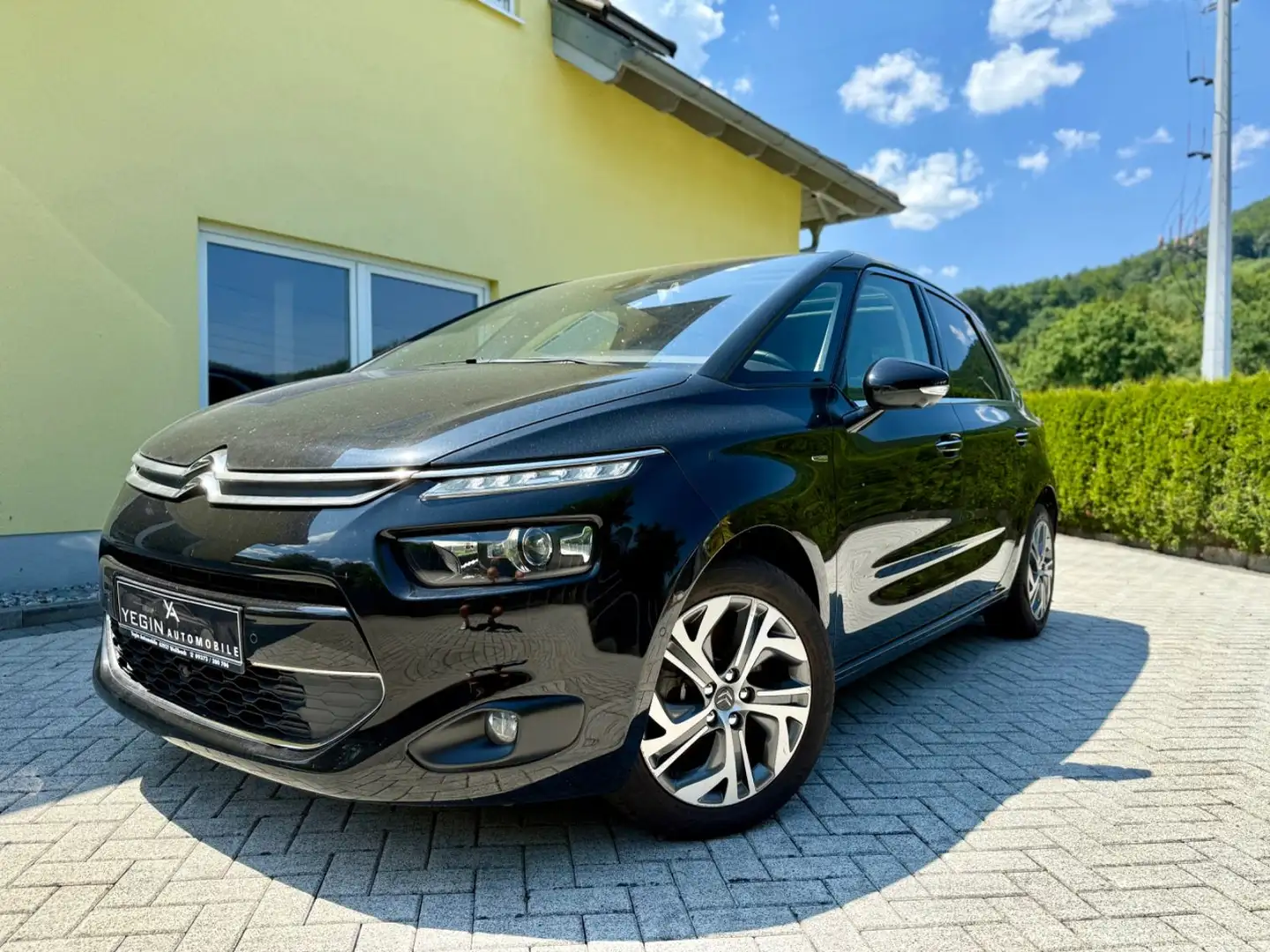 Citroen C4 Picasso /Spacetourer Exclusive LEDER-NAVI-PANO Nero - 2