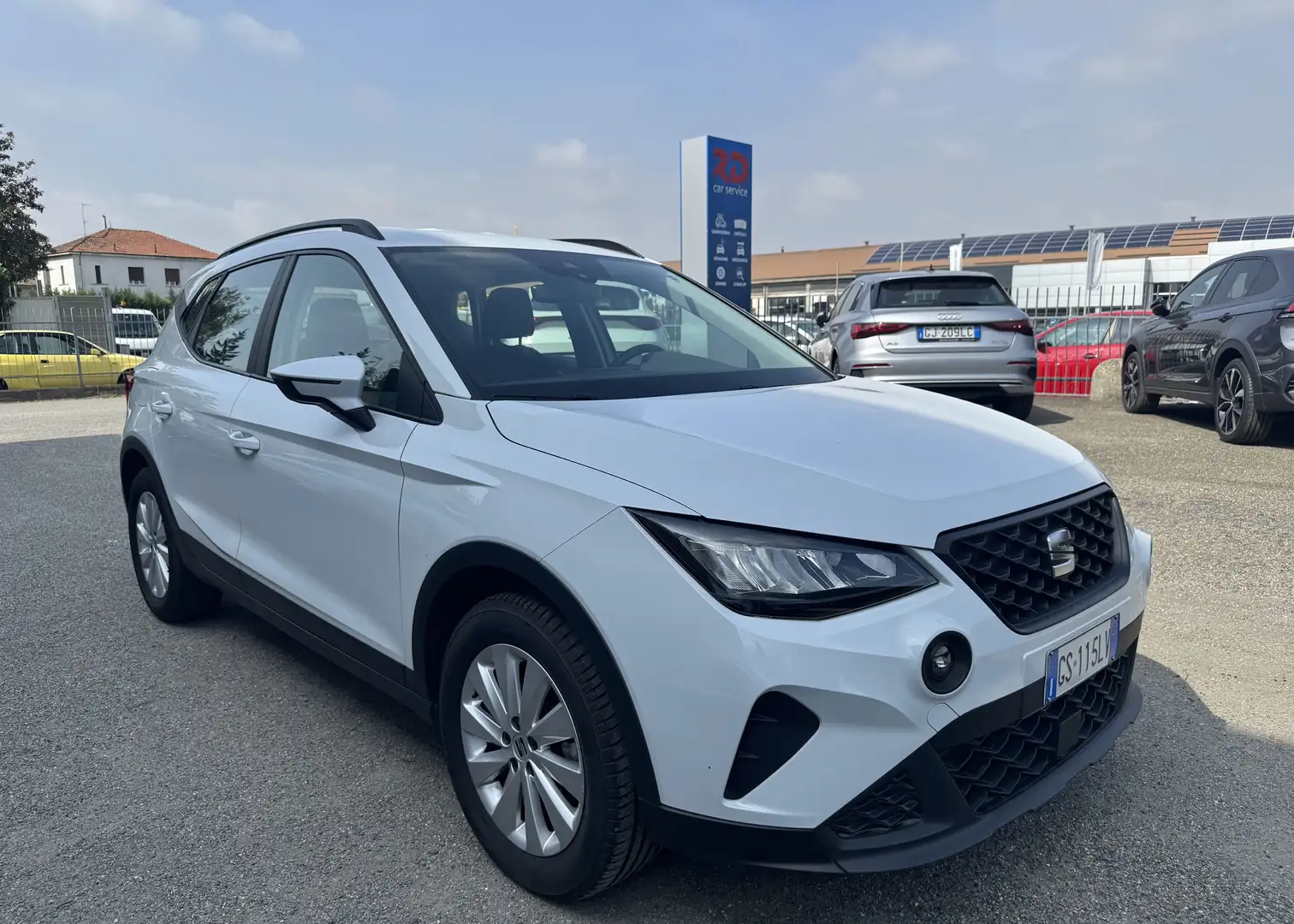 SEAT Arona 1.0 ecotsi Style 95cv / NO VINCOLI Weiß - 2