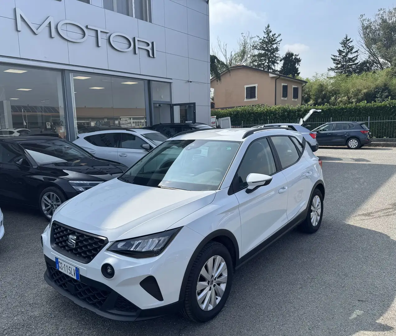 SEAT Arona 1.0 ecotsi Style 95cv / NO VINCOLI Weiß - 1