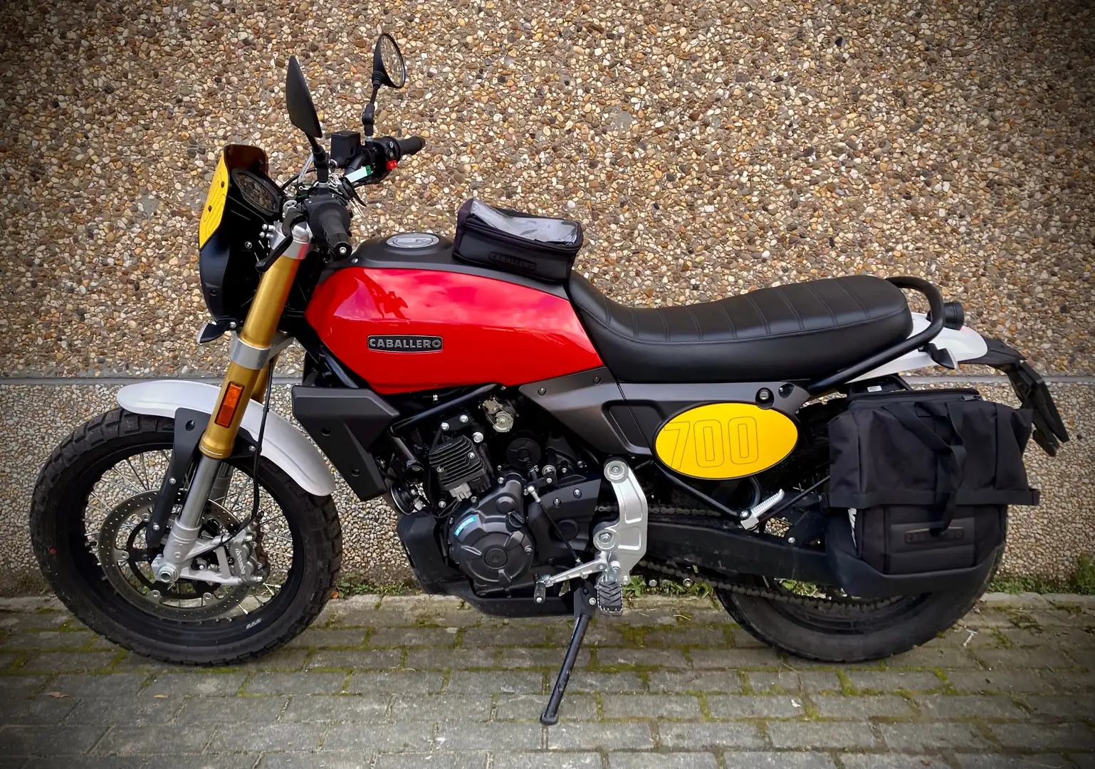 Fantic Rojo - 1