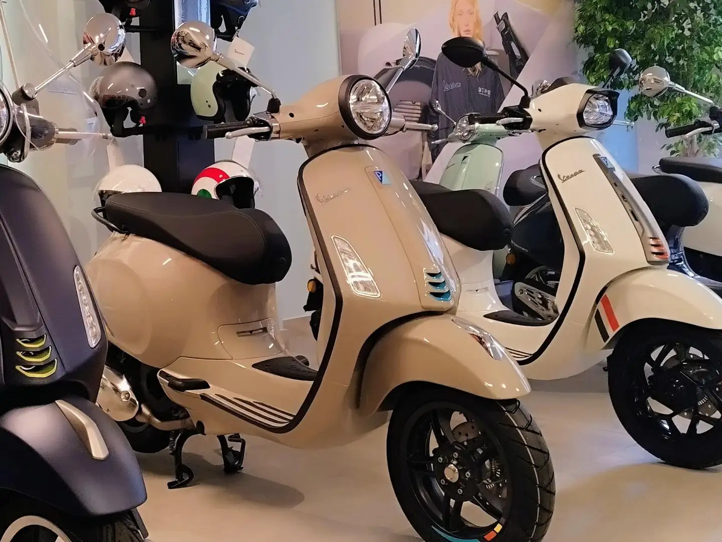 Vespa Primavera 125 e5+ - 2