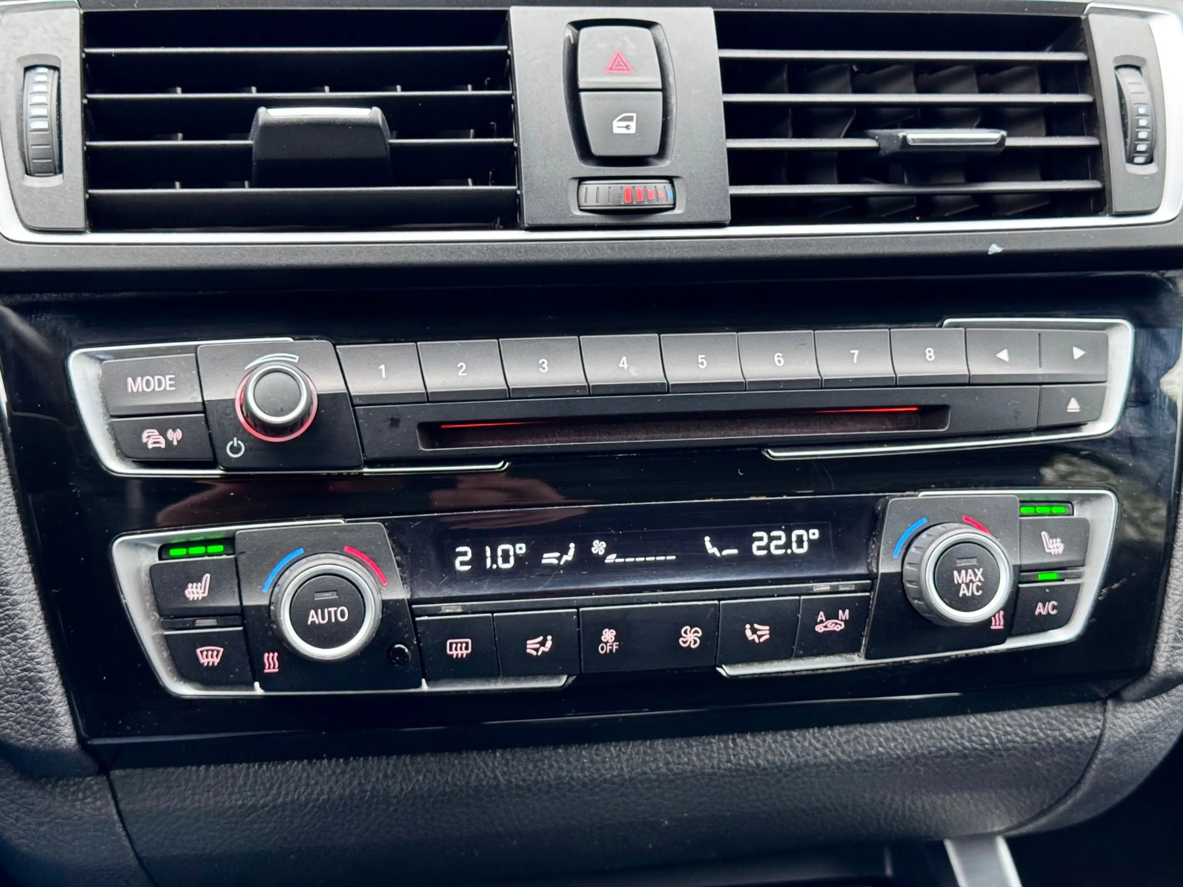 BMW 135 1-serie M135i xDrive Xenon/Keyless/Stoelverwarming — photo 16