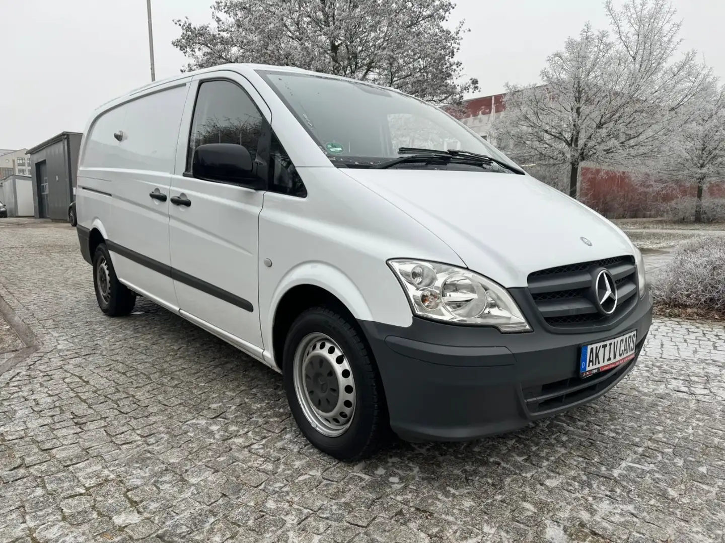 Mercedes-Benz Vito Kasten 110 CDI Lang 1.Hand Tüv Neu Blanc - 2