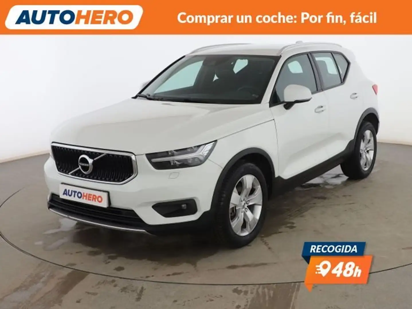 Volvo XC40 D3 Momentum Pro AWD Aut. Blanco - 1