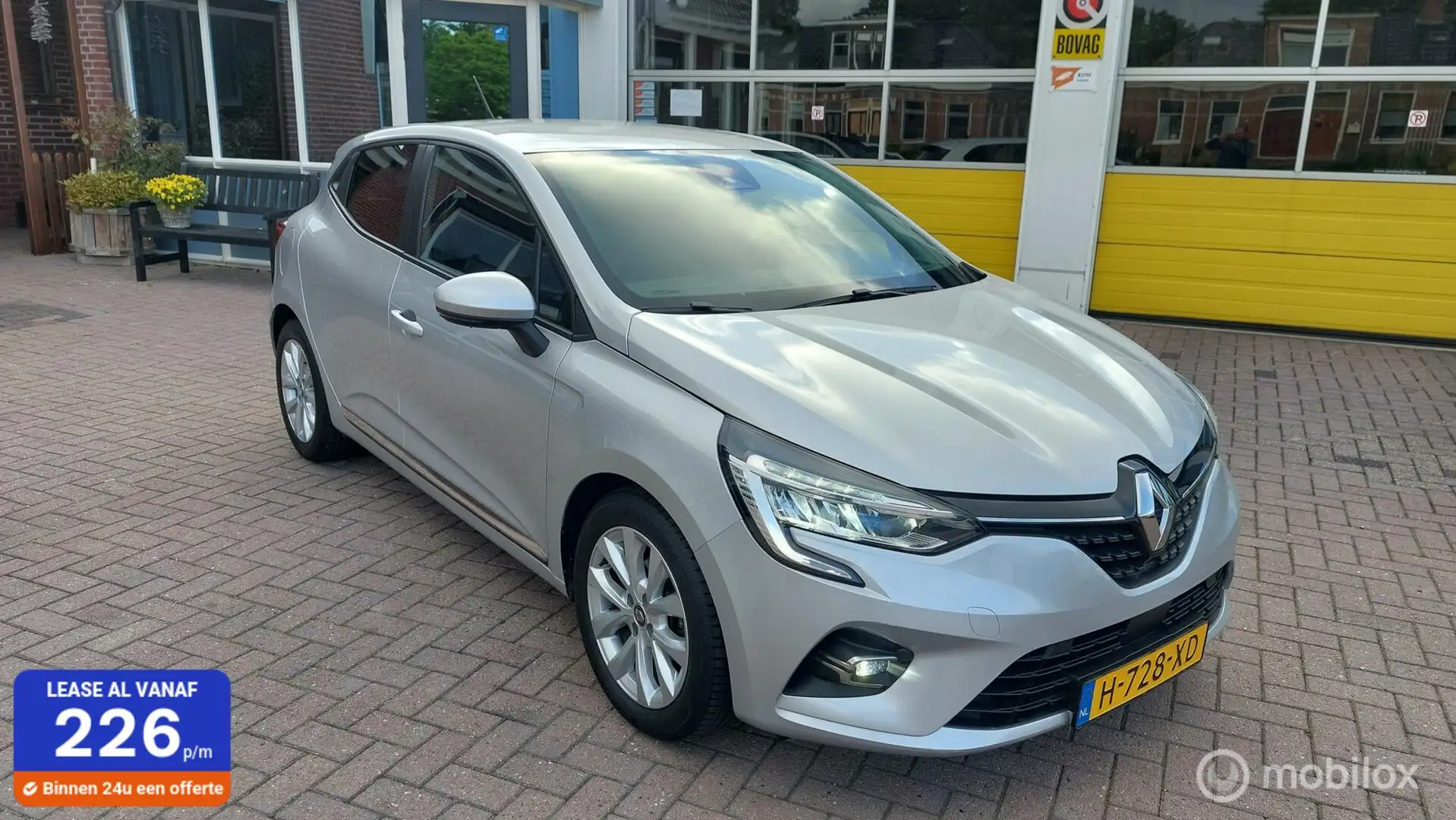 Renault Clio 1.0 TCe Bi-Fuel Zen Plateado - 1