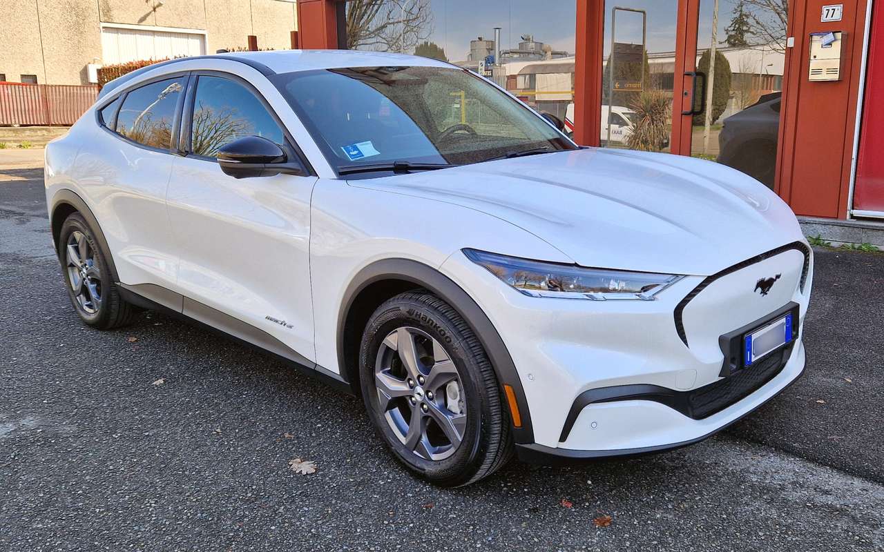 Ford Mustang Mach-e standard range rwd 269cv auto 42000Km 2023