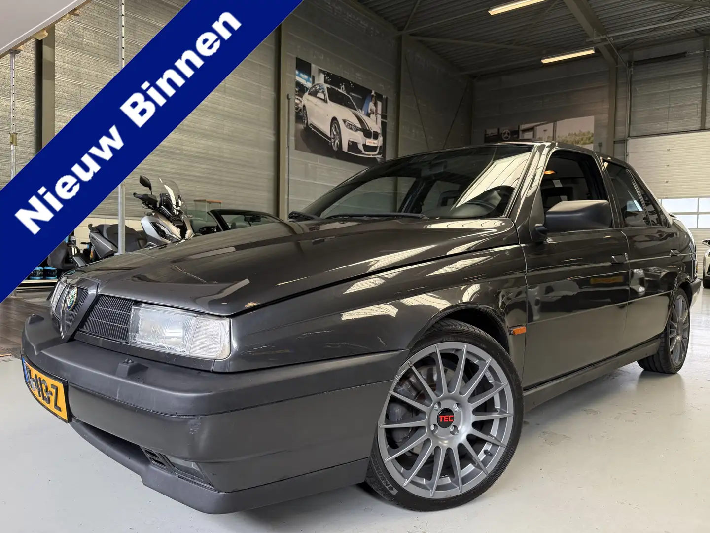 Alfa Romeo 155 2.5 V6 Airco, Elektrische stoelen, Lichtmetalen ve Grigio - 1