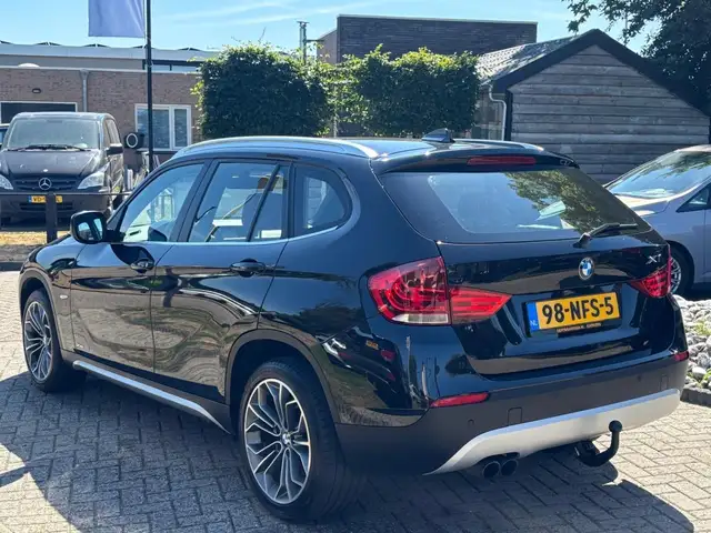 BMW X1 view 7