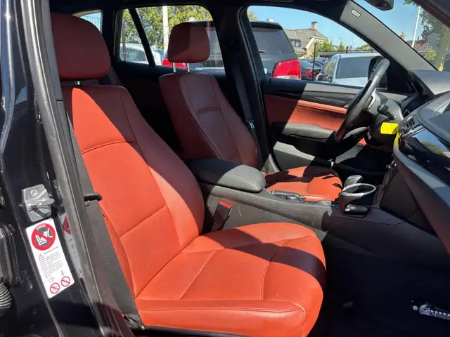 BMW X1 view 13