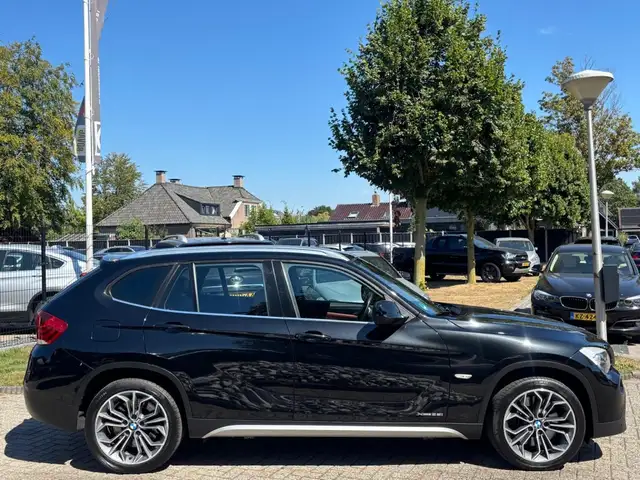 BMW X1 view 4