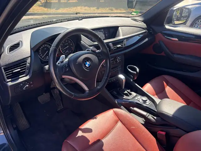 BMW X1 view 11