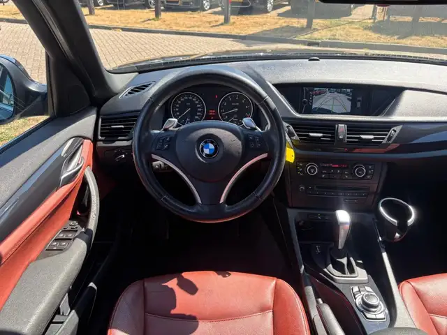 BMW X1 view 9