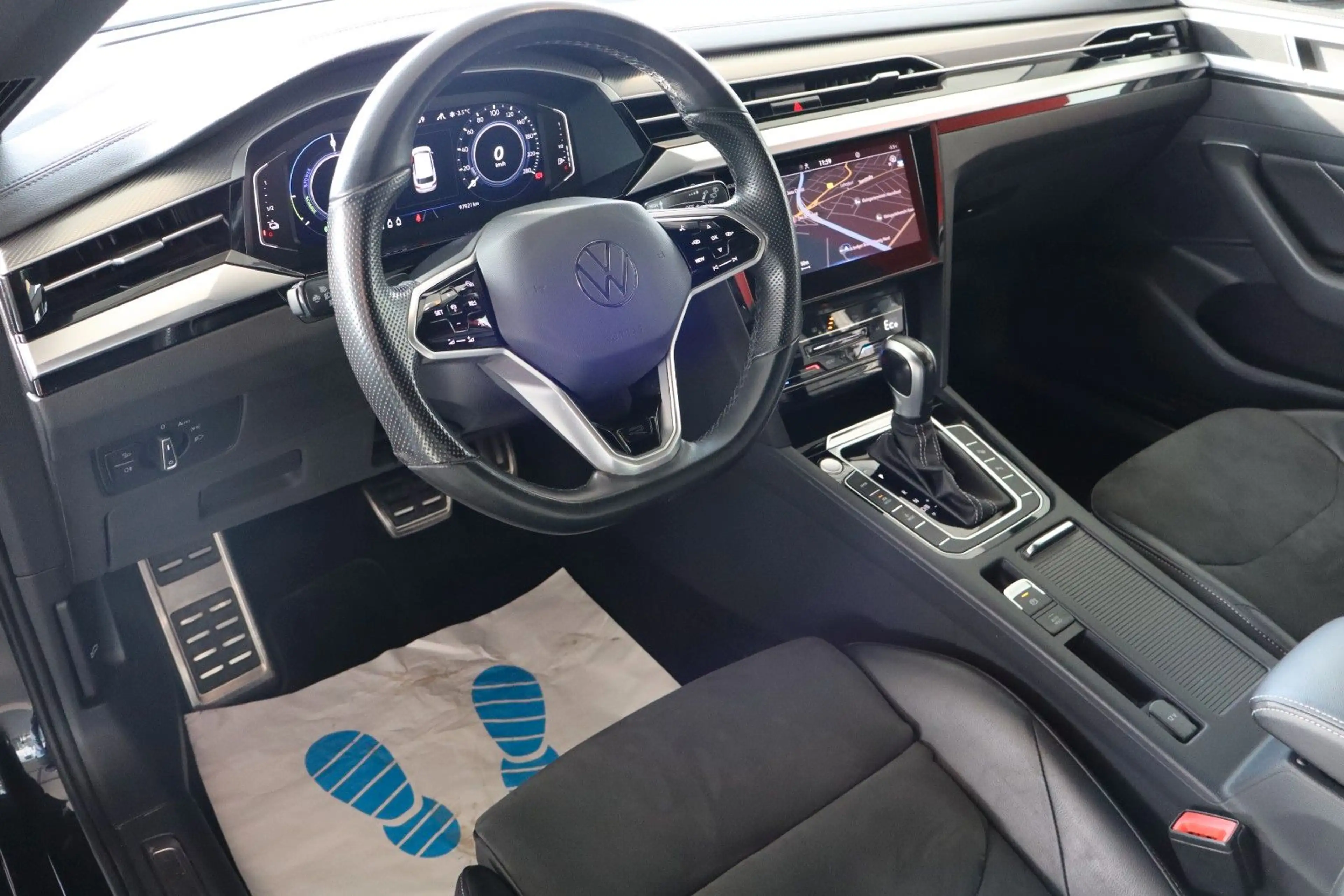 Volkswagen Arteon 1.4 eHybrid DSG R-Line Shooting Brake — photo 5