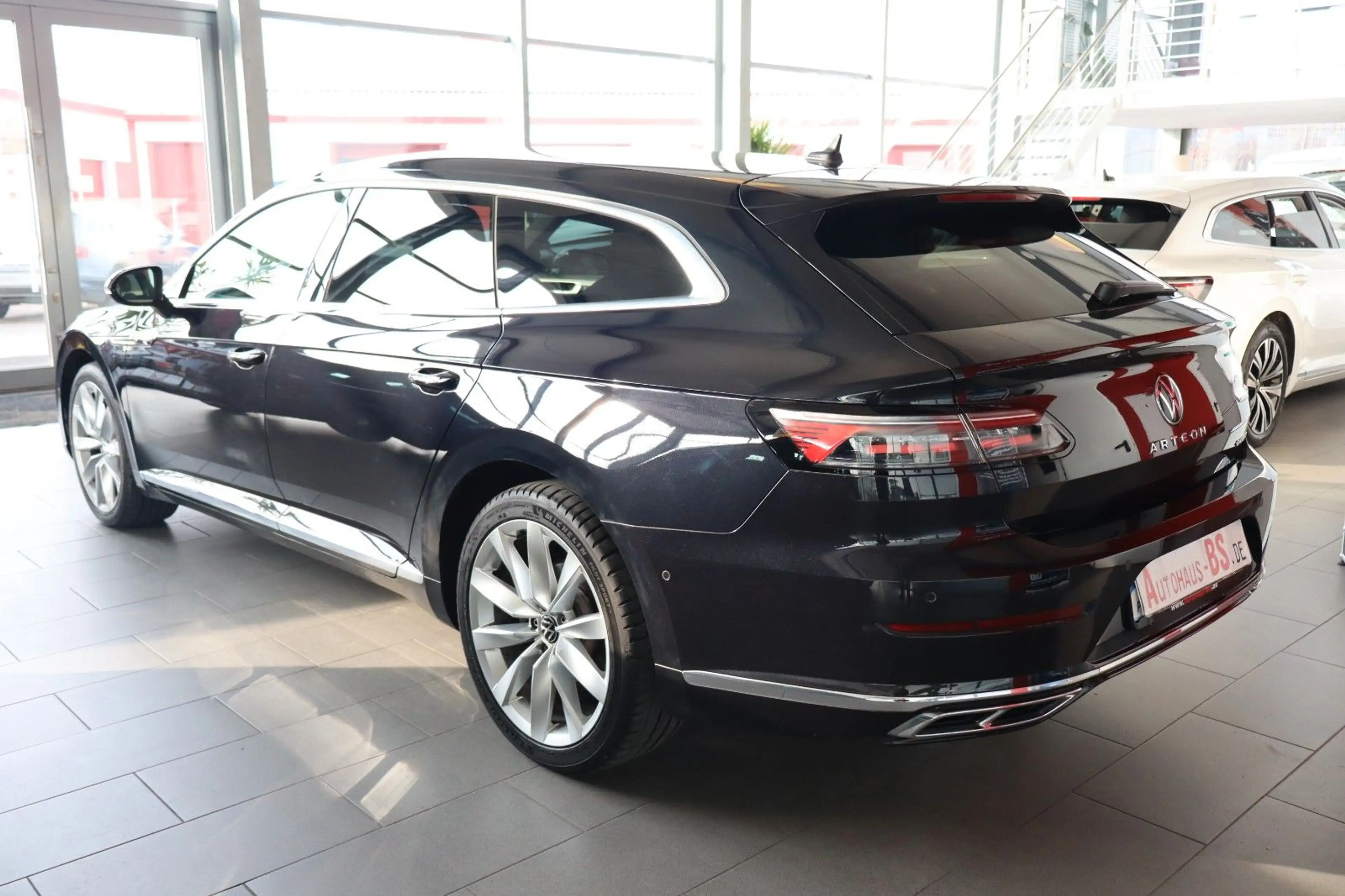 Volkswagen Arteon 1.4 eHybrid DSG R-Line Shooting Brake — photo 4